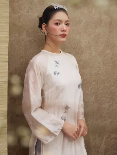 D.CHIC | NEW tiME - NEW ME