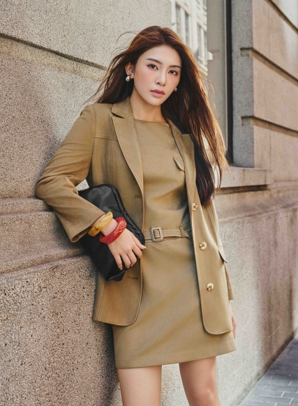 D.CHIC | NEW tiME - NEW ME