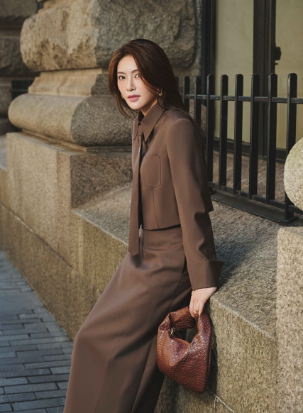 D.CHIC | NEW tiME - NEW ME