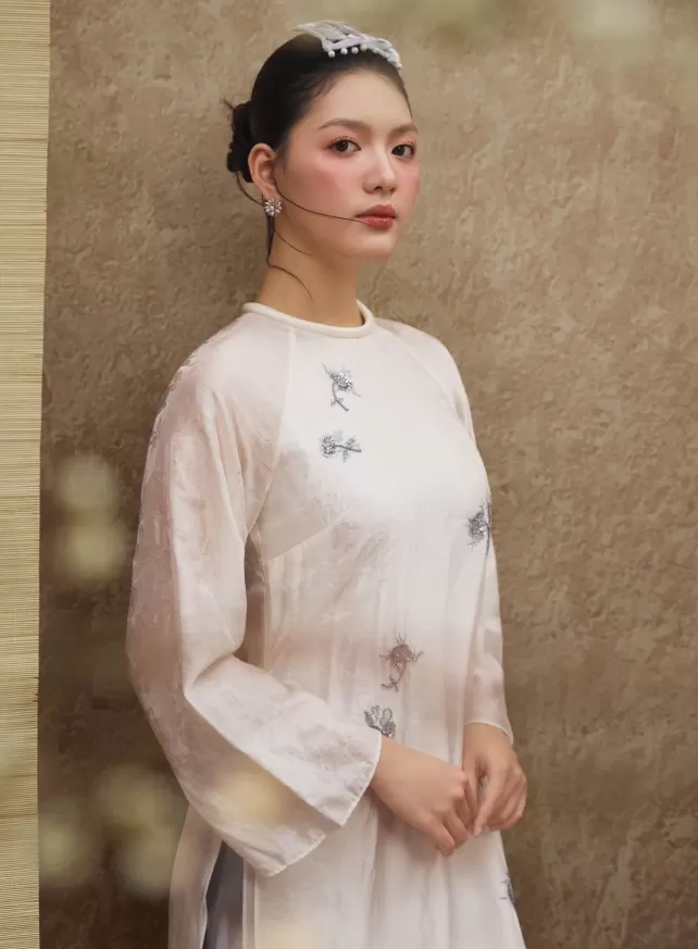 D.CHIC | NEW tiME - NEW ME