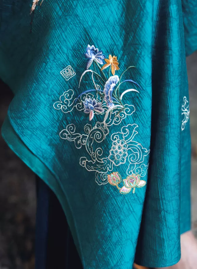 D.CHIC | NEW tiME - NEW ME