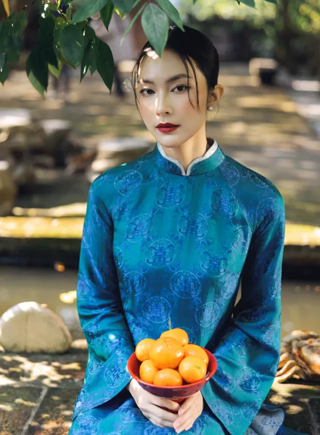 D.CHIC | NEW tiME - NEW ME