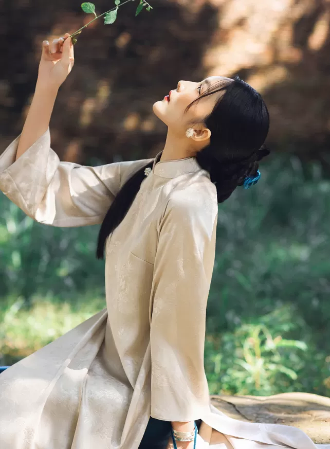 D.CHIC | NEW tiME - NEW ME