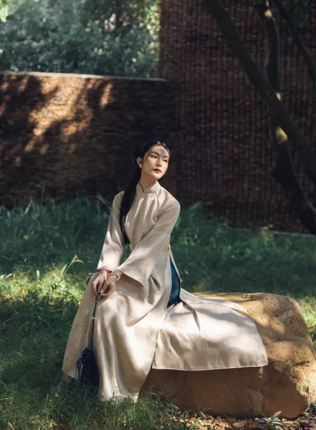 D.CHIC | NEW tiME - NEW ME